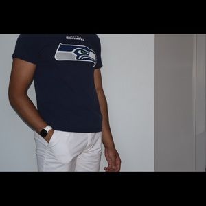 Majestic Size Medium Seahawks Shirt Navy Blue